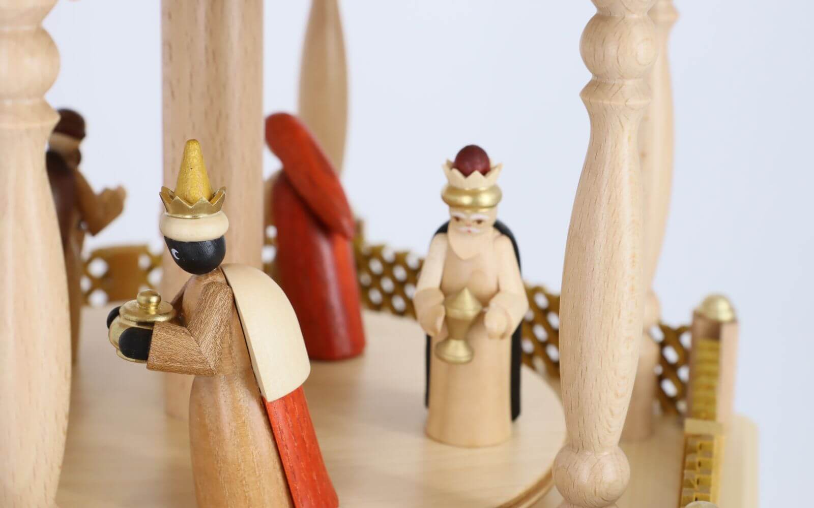 Christmas pyramid Nativity, natural, 4-tier by Richard Glässer_4