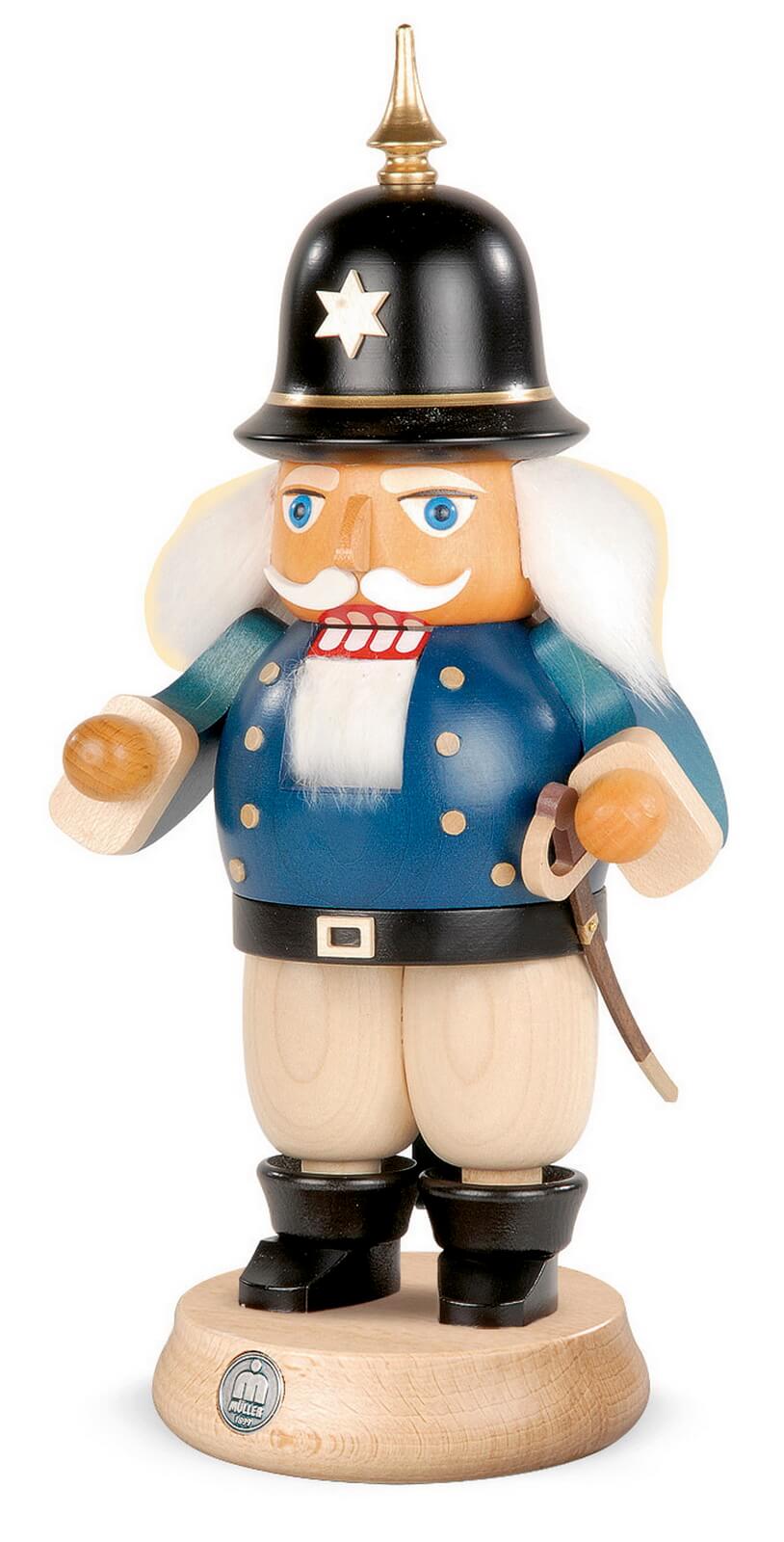 Nutcracker policeman from Müller Kleinkunst