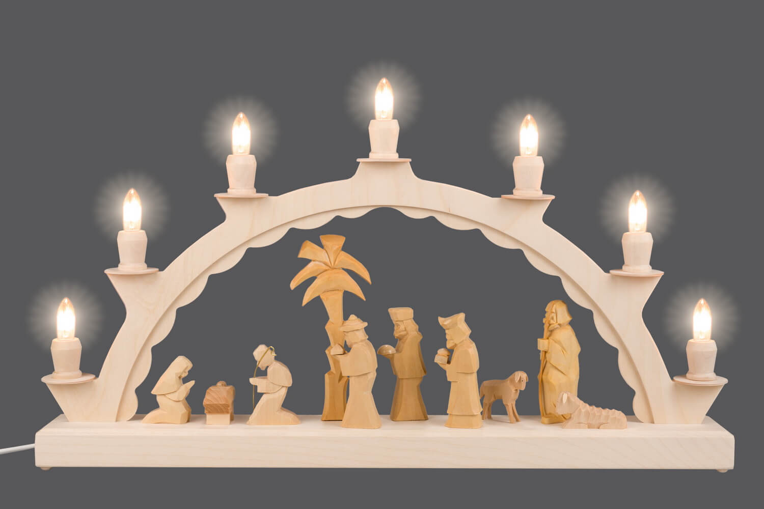 LED candle arch with carved Holy Family by SEIFFEN.COM_3