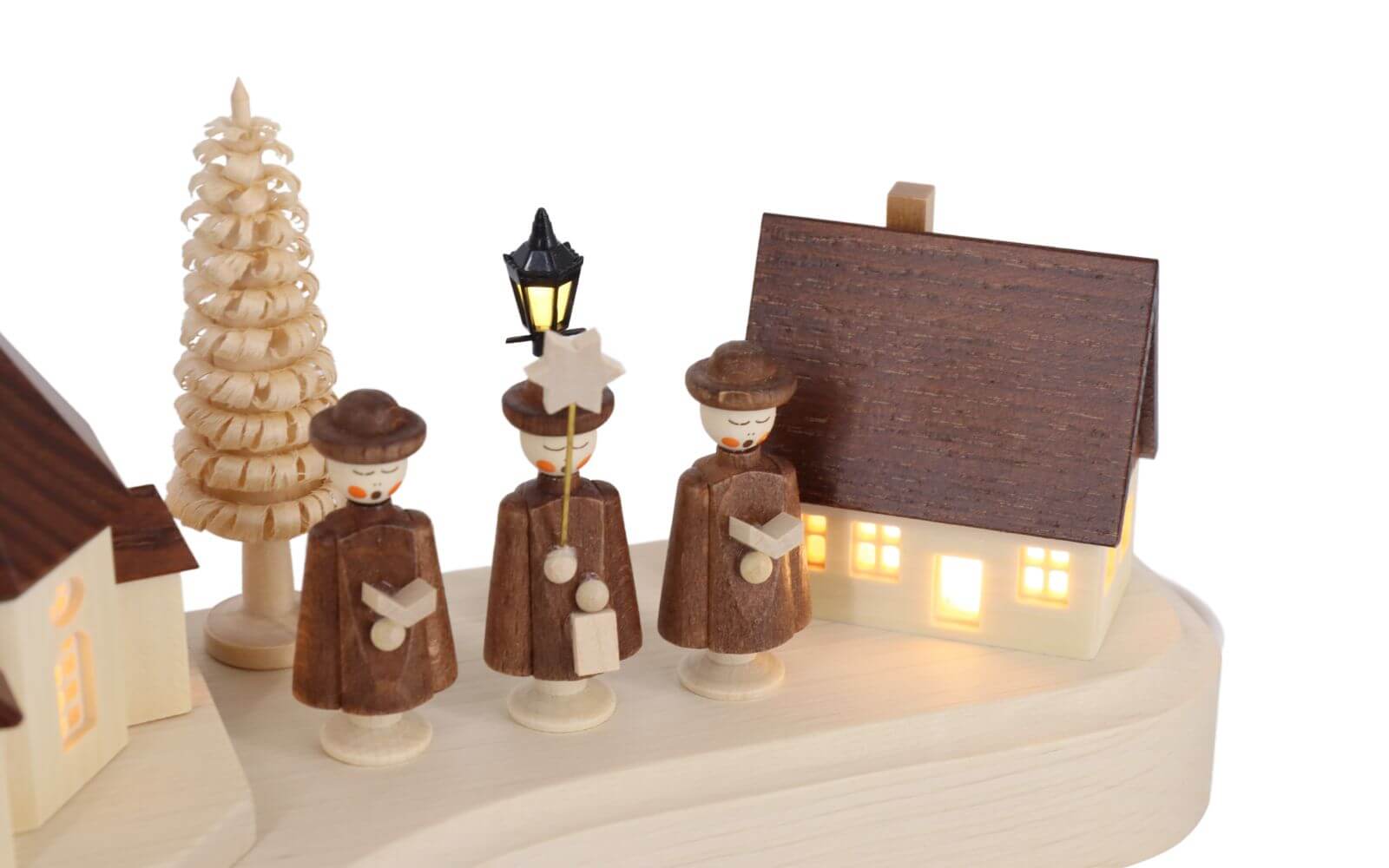 Pedestal board with Seiffen village and Kurrende, illuminated by SEIFFEN.COM_5