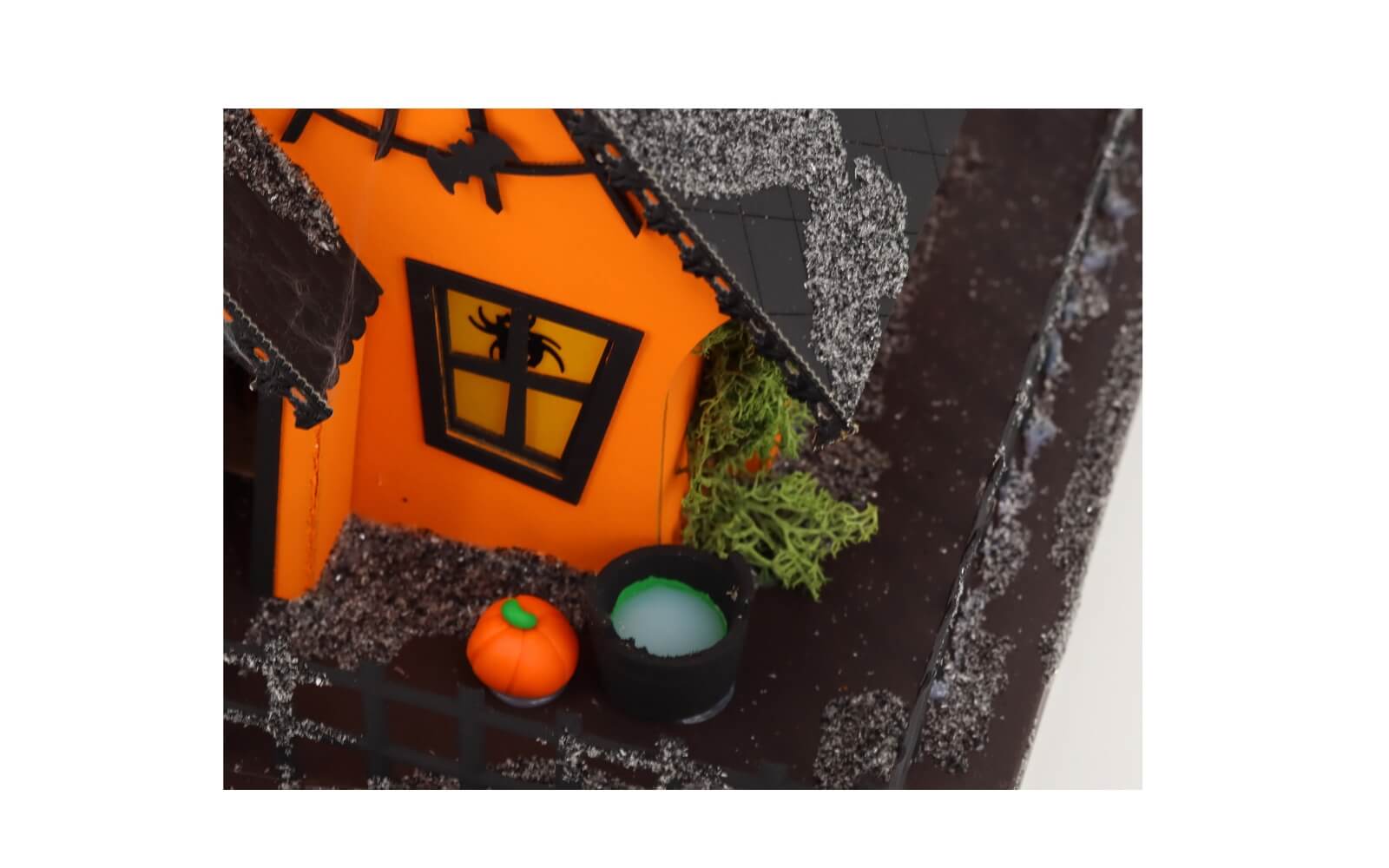 Pumpkin House Light House by Birgit Uhlig_3