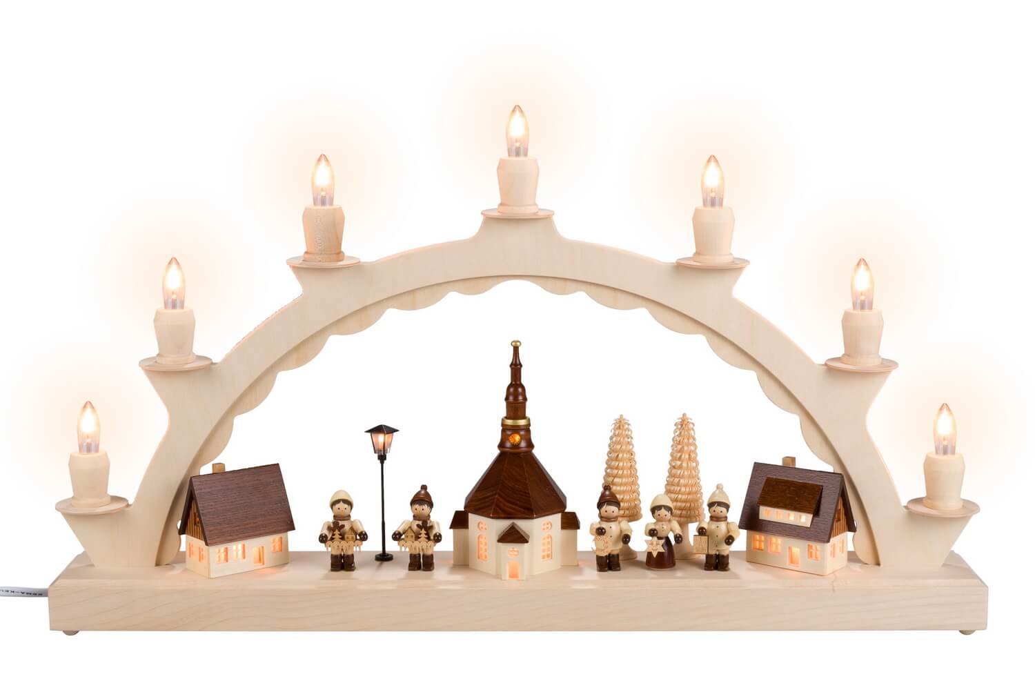 Candle arch Seiffen village with Romy Thiel children by SEIFFEN.COM