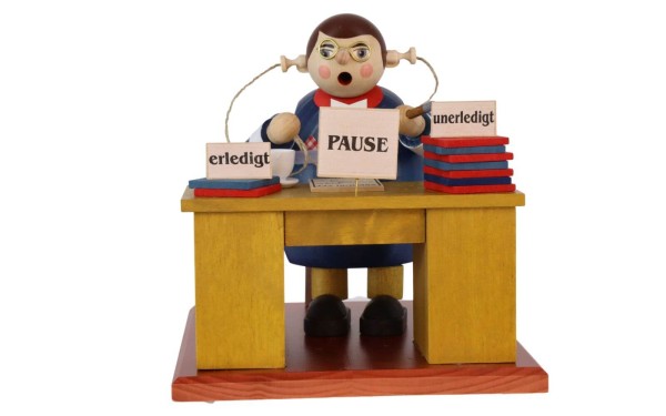 Smoking man Civil servant, 14 cm by Richard Glässer_1