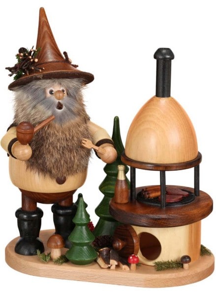Smoking man gnome at the barbecue oven, 26 cm by DWU Drechselwerkstatt Uhlig